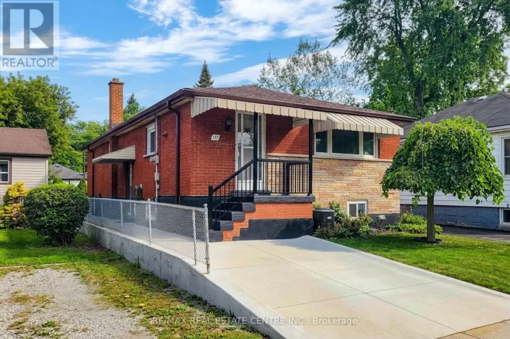 137 EAST 16TH STREET, Hamilton (Inch Park), Ontario L9A4J4