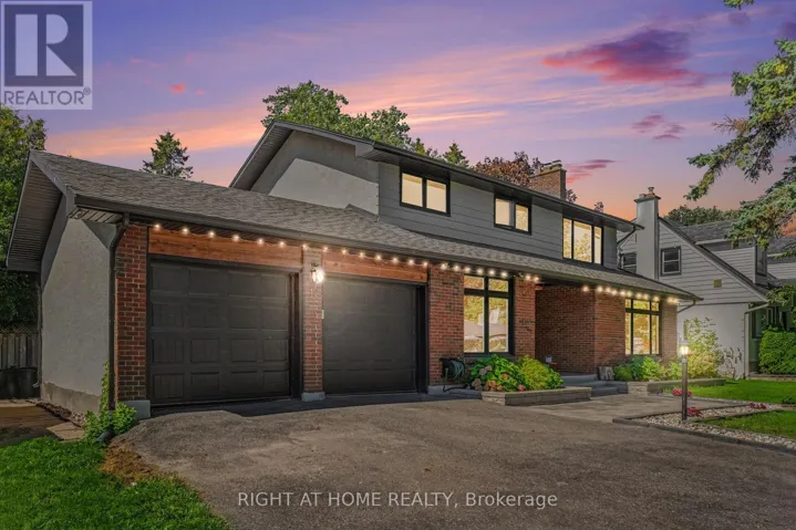 14 TRILLIUM AVENUE, Ottawa, Ontario K2E5M9