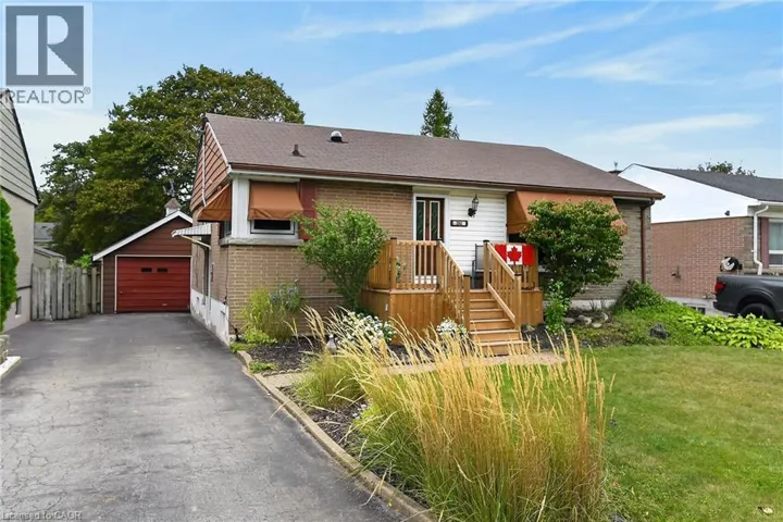 390 EAST 37TH Street, Hamilton, Ontario L8V4B8