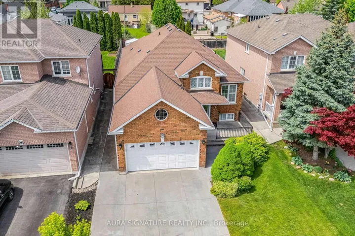 30 GRACEVIEW COURT, Vaughan (West Woodbridge), Ontario L4L9C4