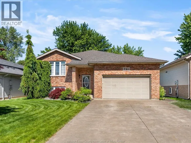 791 HELENA CRESCENT, Belle River, Ontario N8L0L1