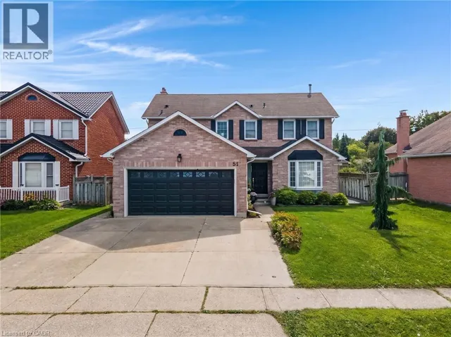 51 BAYNE Crescent, Cambridge, Ontario N1T1E1