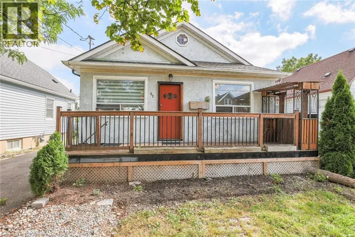 62 COSBY Avenue, St. Catharines, Ontario L2M5R5