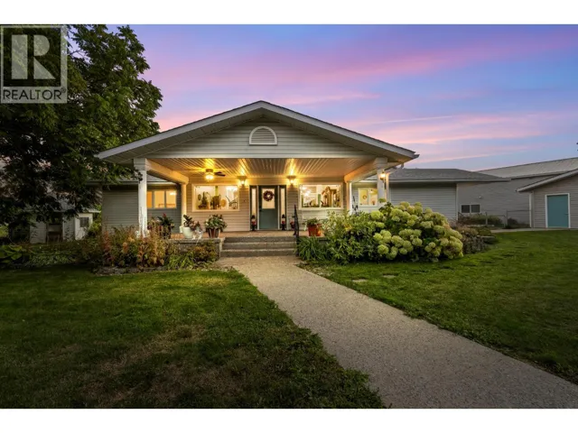 409 33RD Avenue, Creston, British Columbia V0B1G1