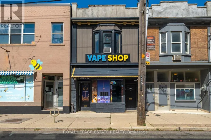 1562 QUEEN STREET E, Toronto (Greenwood-Coxwell), Ontario M4L1E9