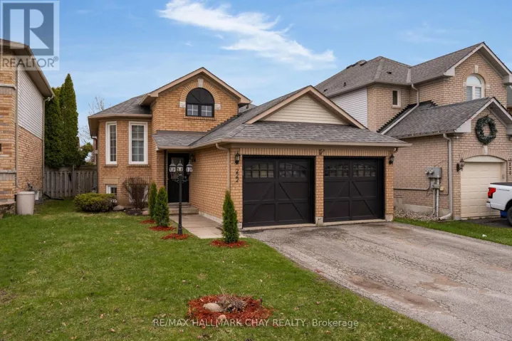 222 WESSENGER DRIVE, Barrie (Holly), Ontario L4N8R4