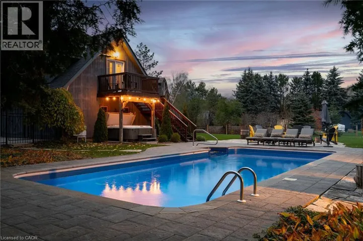4 BUCKINGHAM Boulevard, Collingwood, Ontario L9Y3Y9