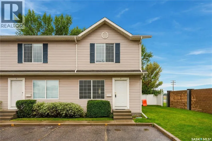 8 809 Kristjanson ROAD, Saskatoon, Saskatchewan S7S1M8