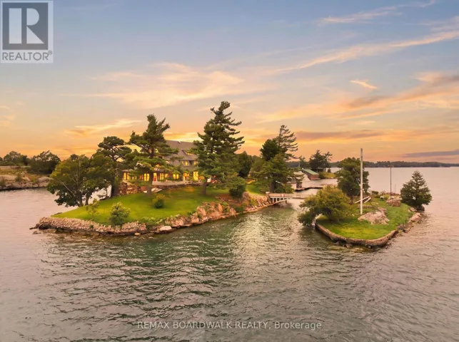 0 ZAVIKON ISLAND, Leeds and the Thousand Islands, Ontario K0E1V0