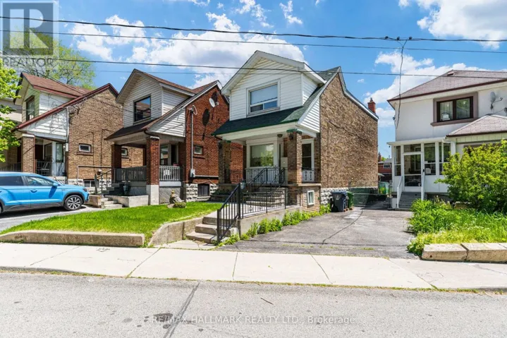 631 LAUDER AVENUE, Toronto (Oakwood Village), Ontario M6E3J8