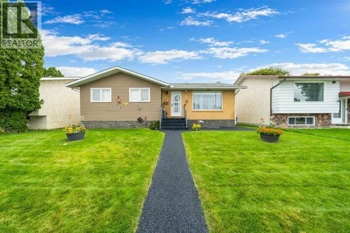 29 Cairns Way SE, Medicine Hat, Alberta T1B1M3