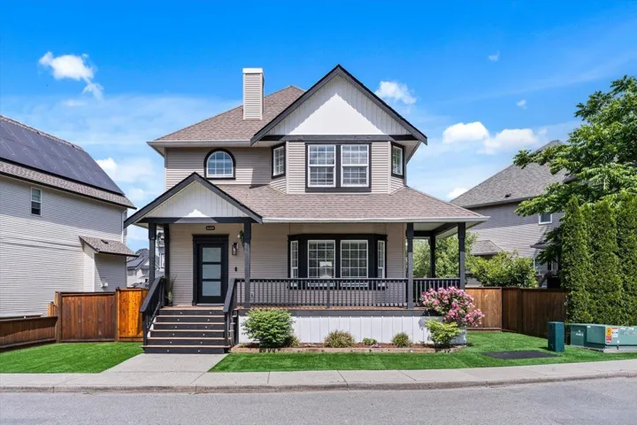 46409 BEDFORD PARKWAY, Sardis South, Chilliwack, British Columbia V2R5N4