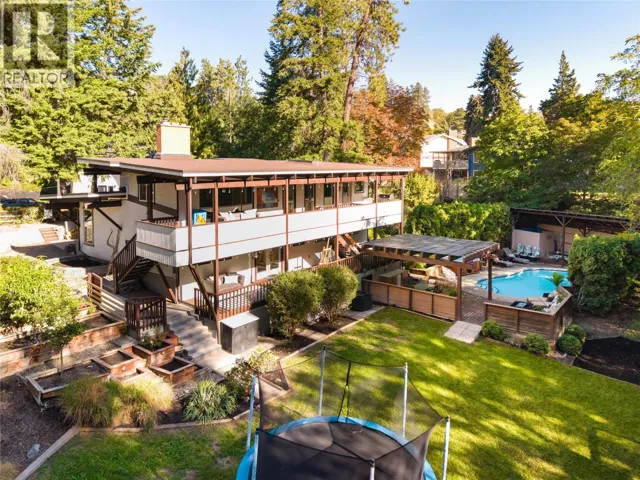 2475 Dunsmuir Road, Kelowna, British Columbia V1W2V2
