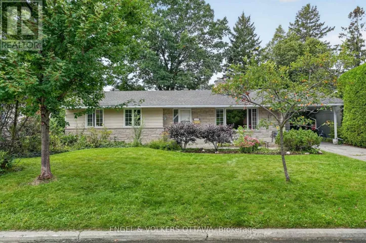 2642 MARBLE CRESCENT, Ottawa, Ontario K1V8L8