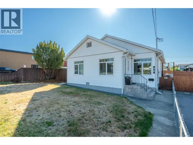 584 Edna Avenue, Penticton, British Columbia V2A2M2