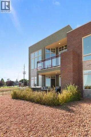 50 Palisades Mews NE, Medicine Hat, Alberta T1C2B5