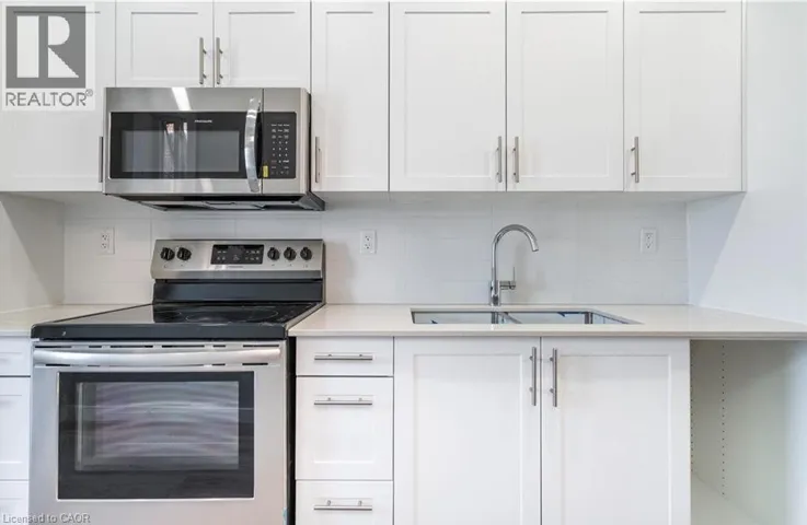 104 WELLINGTON Street N Unit# 2, Hamilton, Ontario L8R1N3