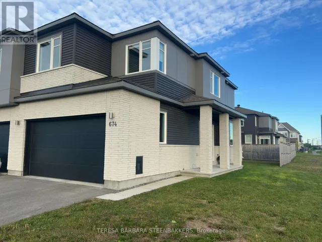 674 TALIESIN CRESCENT N, Ottawa, Ontario K2S2W5