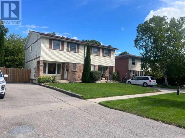 531 CAMELOT DRIVE, Oshawa (Eastdale), Ontario L1K1K3