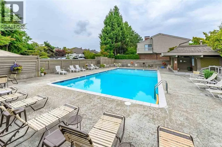 312 2101 MCMULLEN AVENUE, Vancouver, British Columbia V6L3B4