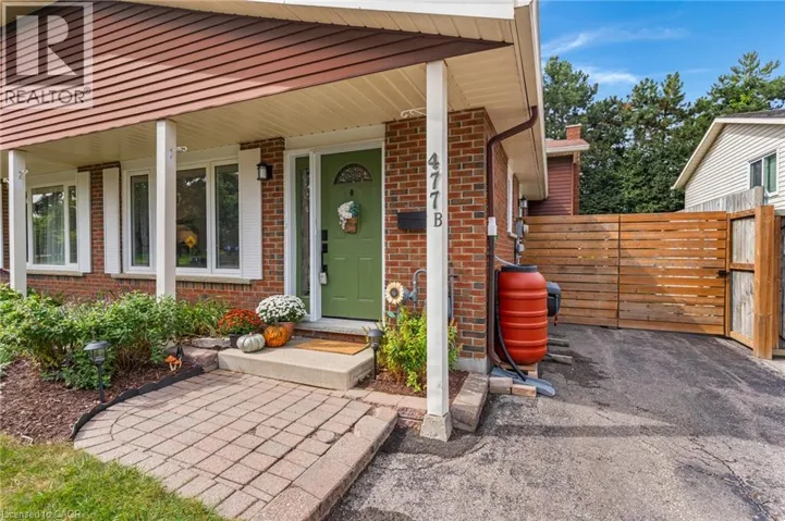 477 KINGSCOURT Drive Unit# B, Waterloo, Ontario N2K2X9