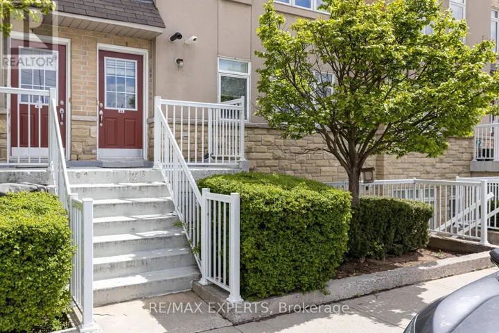 44 - 30 TURNTABLE CRESCENT, Toronto (Dovercourt-Wallace Emerson-Junction), Ontario M6H4K9