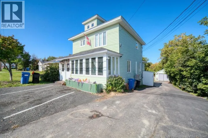 745 Bridge, Bathurst, New Brunswick E2A1W9