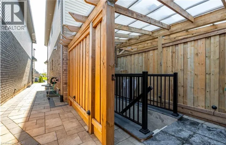 70 ROCKLEDGE Drive Unit# Basement, Stoney Creek, Ontario L0R1P0
