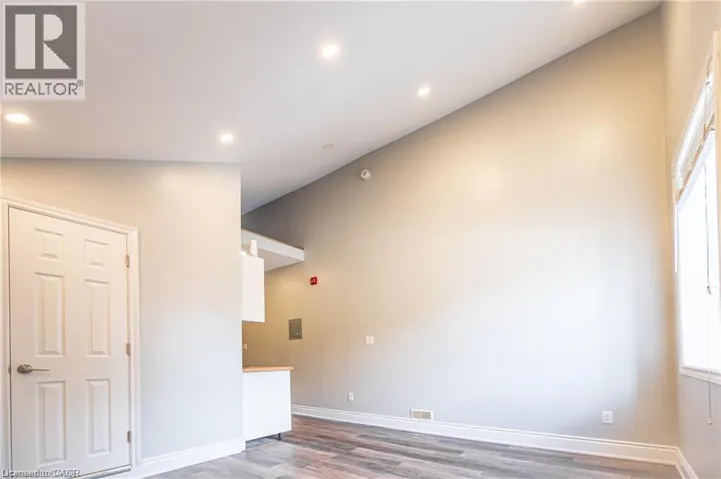 70 VICTORIA Avenue S Unit# 2, Hamilton, Ontario L8N2S7