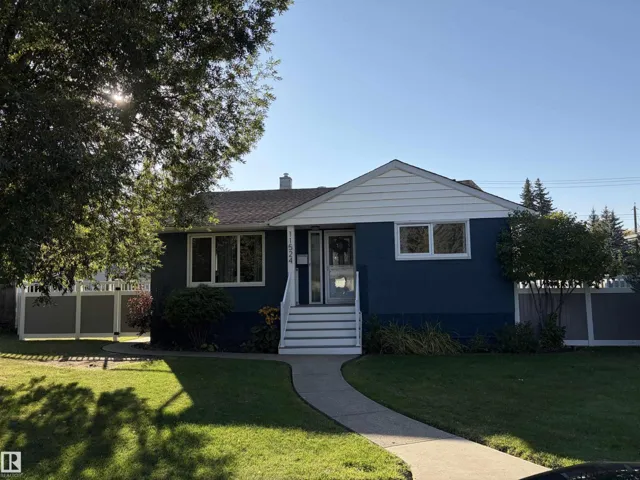 11524 133 ST NW, Edmonton, Alberta T5M1H4