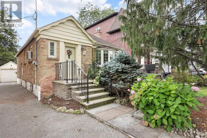 191 GLENVALE BOULEVARD, Toronto (Leaside), Ontario M4G2W5