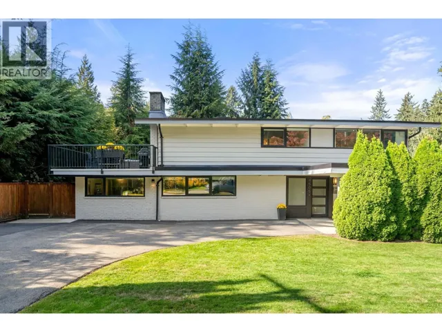4505 LIONS AVENUE, North Vancouver, British Columbia V7R3S7