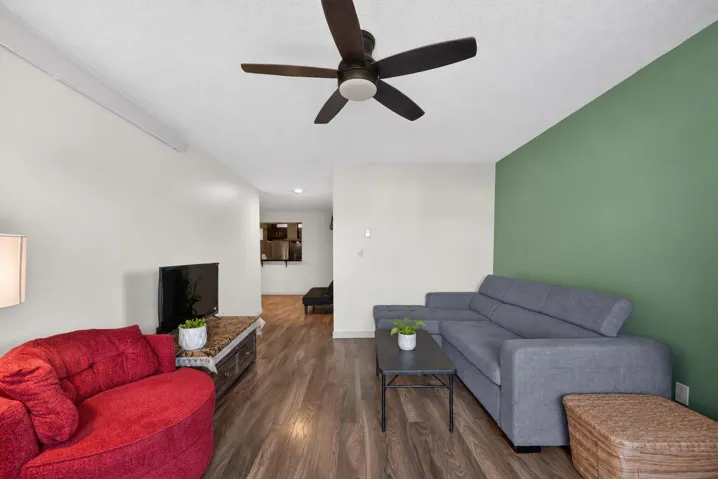 307 5906 176A STREET, Surrey, British Columbia V3S4H7