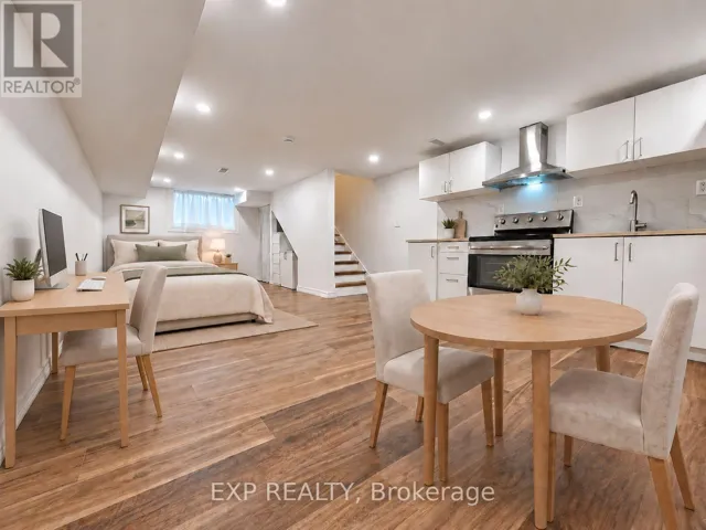 LOWER - 1042 COXWELL AVENUE, Toronto (East York), Ontario M4C3G5
