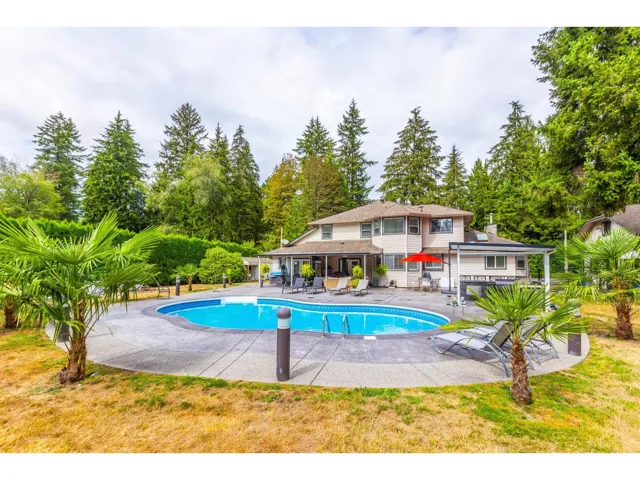 19118 86 AVENUE, Surrey, British Columbia V4N6E3