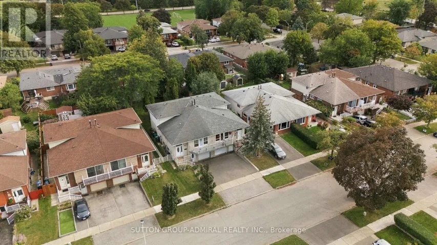 1871 SILVERBERRY CRESCENT, Mississauga (Clarkson), Ontario L5J1C8