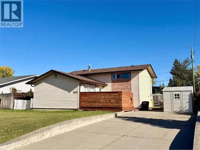 1916 93 Avenue, Dawson Creek, British Columbia V1G1E8