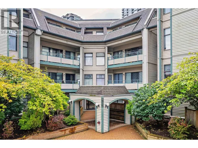 305 2925 GLEN DRIVE, Coquitlam, British Columbia V3B7H9