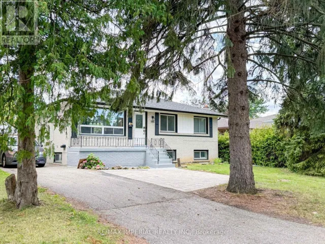 MAIN - 388 BECKER ROAD, Richmond Hill (Crosby), Ontario L4C2S2