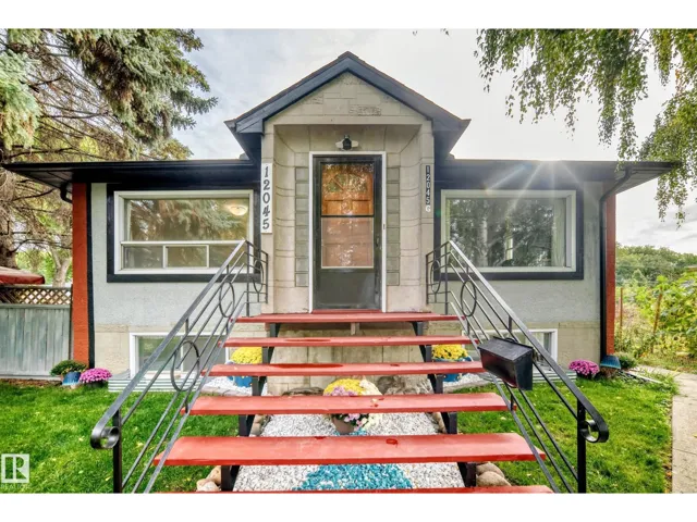 12045 64 ST NW, Edmonton, Alberta T5W4J5
