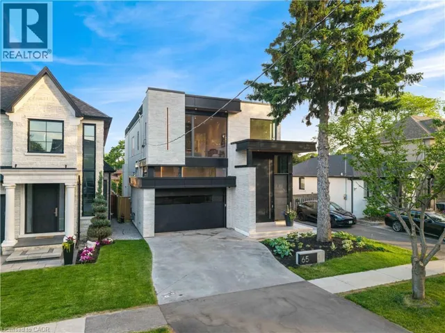 65 EDGECROFT Road, Etobicoke, Ontario M8Z2C1