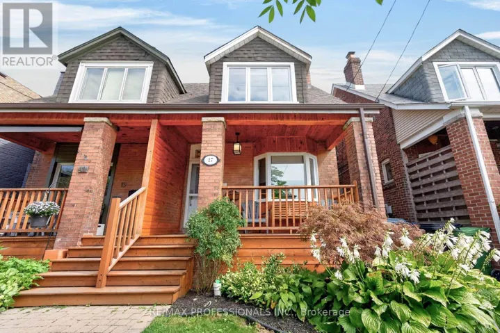 17 FIFTH STREET, Toronto (New Toronto), Ontario M8V2Z1