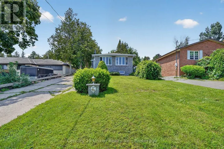 1696 APPLEWOOD CRESCENT, Peterborough (Monaghan Ward 2), Ontario K9K1N4