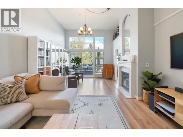 606 301 MAUDE ROAD, Port Moody, British Columbia V3H5B1
