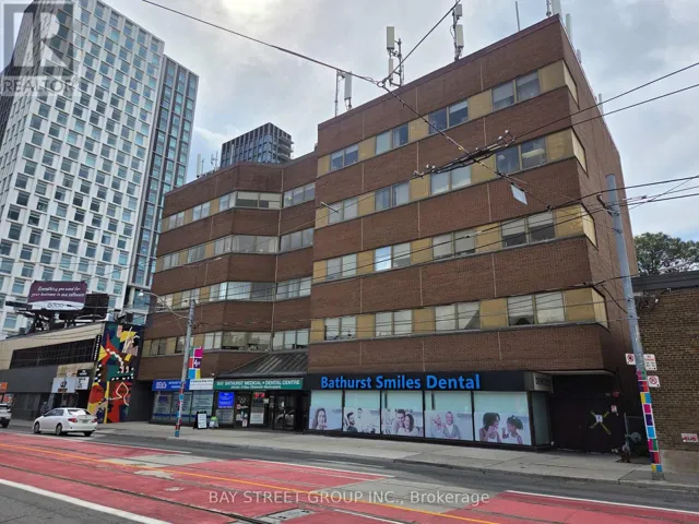 204 - 800 BATHURST STREET, Toronto (Annex), Ontario M5R3M8