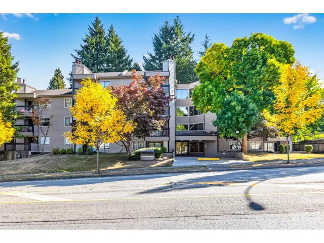 315 10530 154 STREET, Surrey, British Columbia V3R8A2