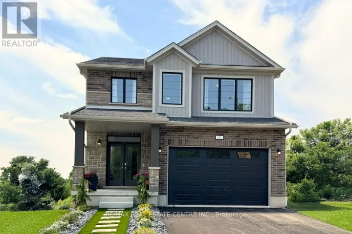546 BENNINGER DRIVE, Kitchener, Ontario N2E0C9