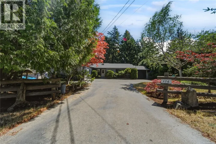 476 Qualicum Rd, Qualicum Beach, British Columbia V9K1B2