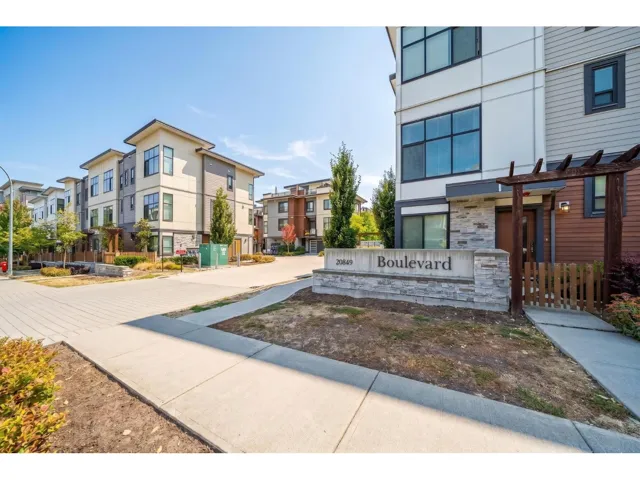 27 20849 78B AVENUE, Langley, British Columbia V2Y0X6