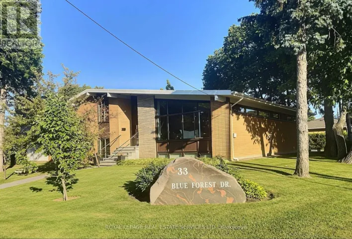 33 BLUE FOREST DRIVE, Toronto (Bathurst Manor), Ontario M3H4W4